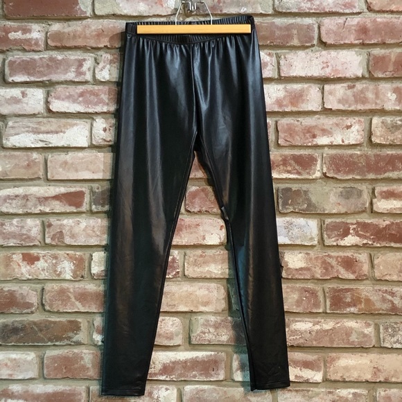 Stile Benetton Spandex Pleather Leggings-Pre❤️’d - Picture 1 of 5